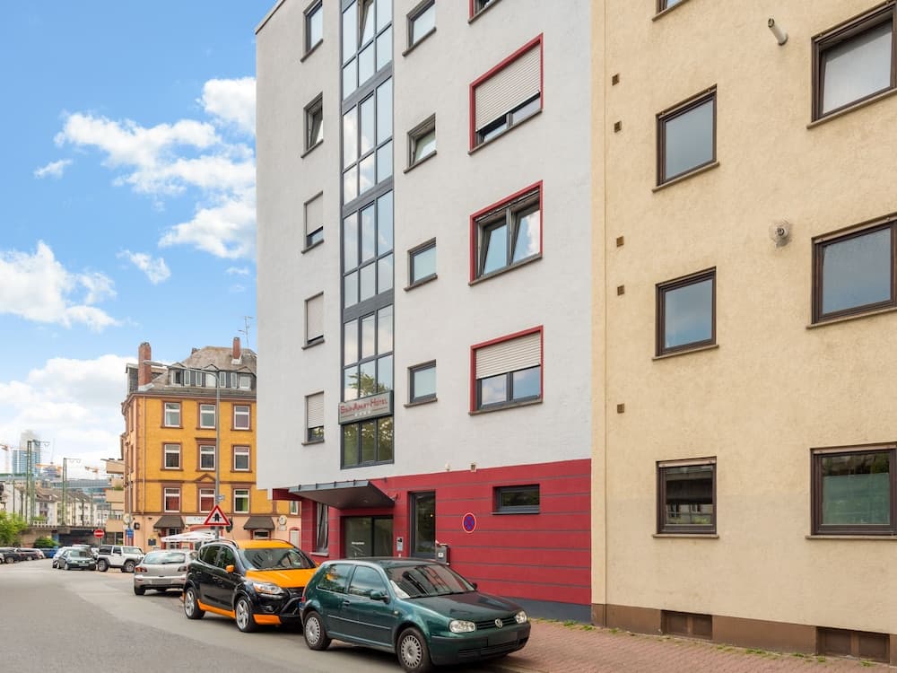 Numa Frankfurt Oben, Frankfurt