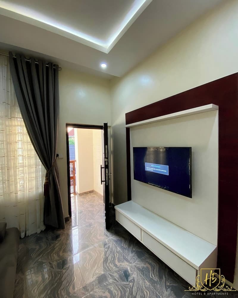 H5 Hotel and Apartments, Enugu, photo 4