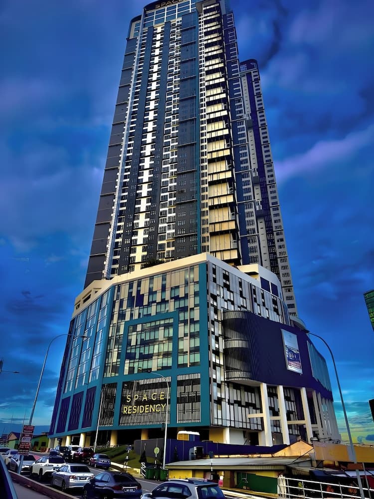 Space Residency by A----Walk 100m to KSL, Johor Bahru