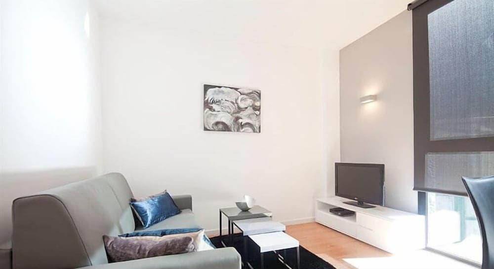 Modern and Chic Apartments in Gracia, Barcelona, photo 2