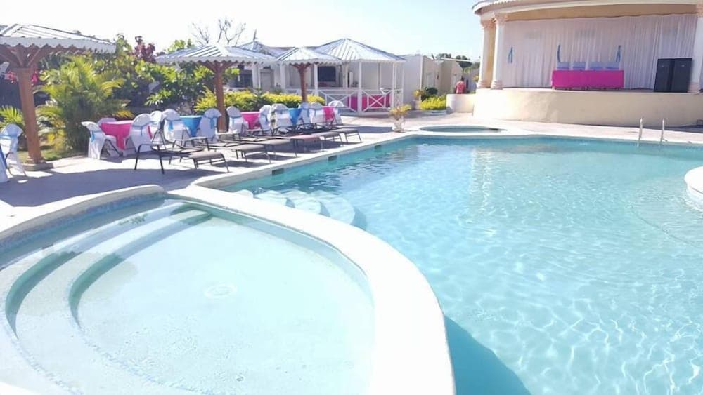 Odivin Hotel Luxury Suite, Gonaives
