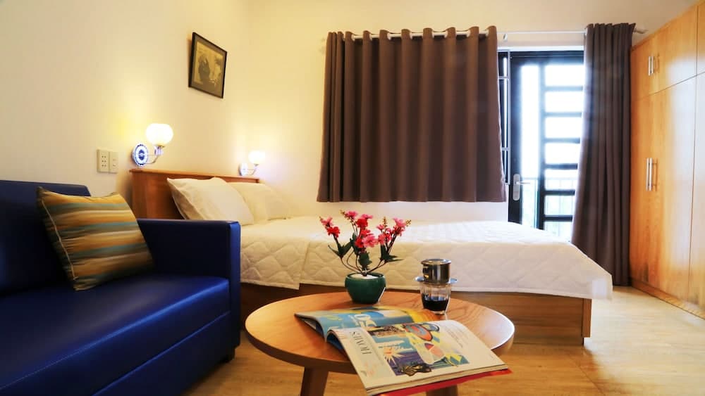 Hotel room at Donald Service Apartment