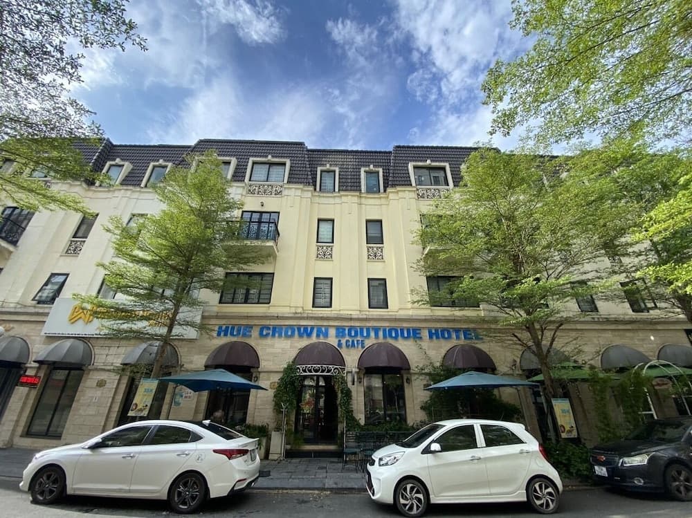 Hue Crown Boutique Hotel, Hue