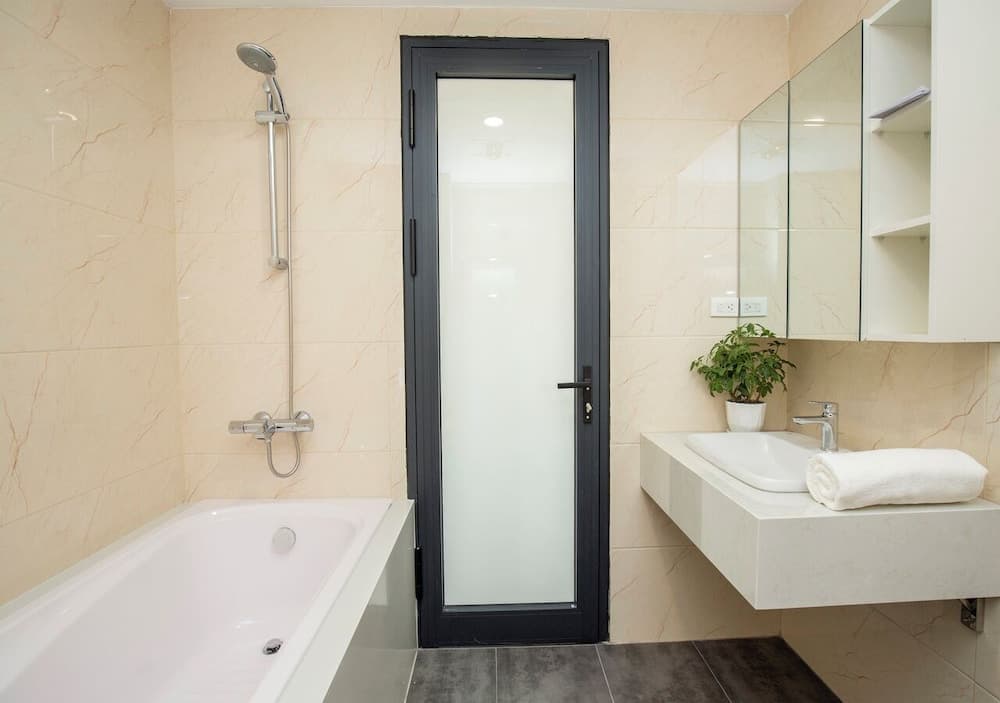 Sumitomo19- Linh Lang Apartments, Hanoi, photo 2