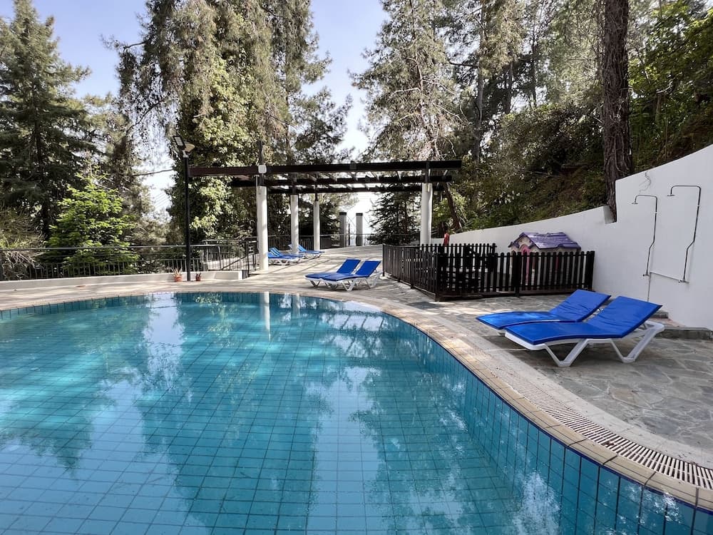 Poed Residences, Platres, photo 2