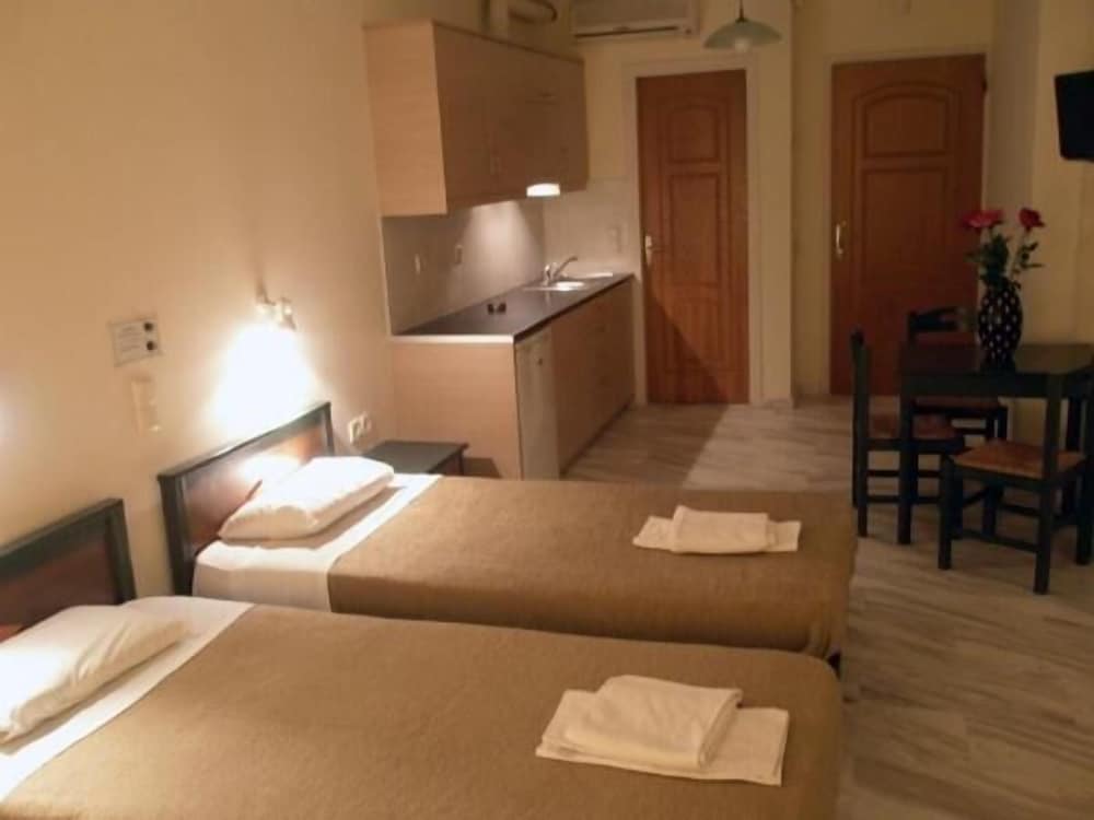Mythos Beach Hotel, photo 4