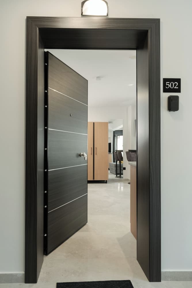 TOWER 15 Suites Nilie Hospitality MGMT, Thessaloniki, photo 4