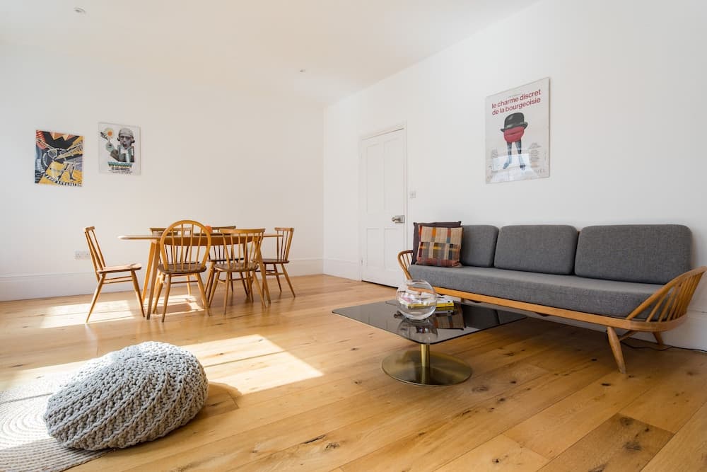 Hausd - Floral Street, London