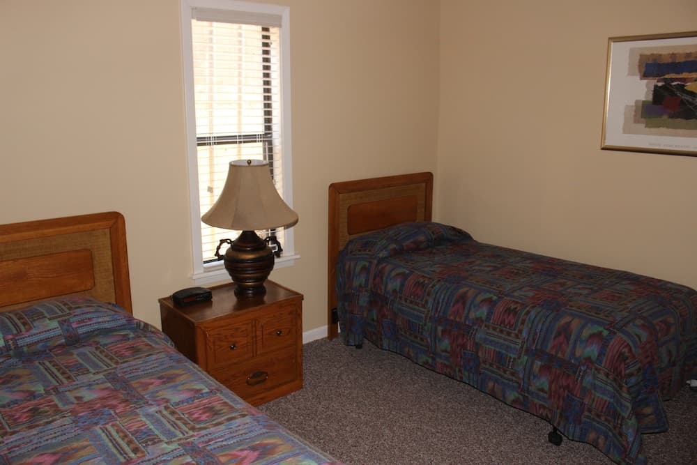 The Wharf Resort, Hot Springs, photo 5
