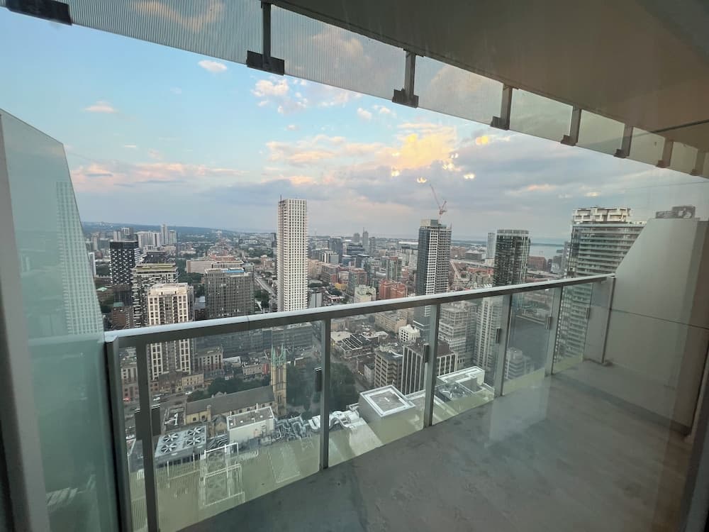 Altitude Suites on Yonge, Toronto, photo 6