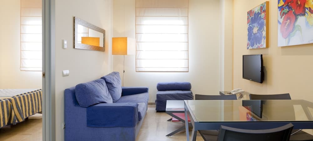 Apartamentos Vértice Sevilla Aljarafe, Bormujos