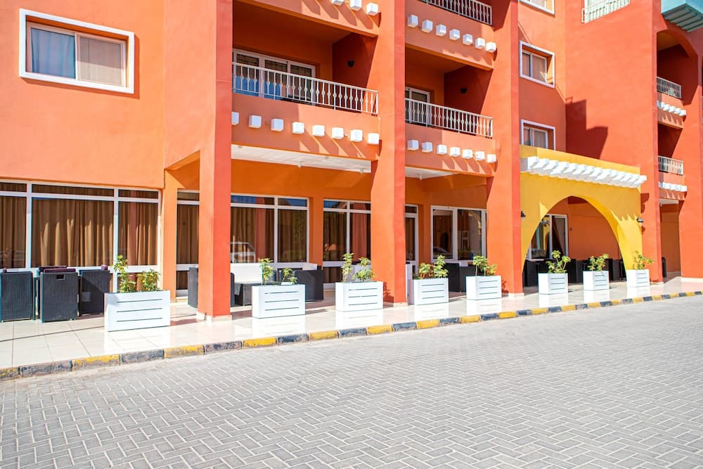 Building at Hurghada Marina Apartments & Studios