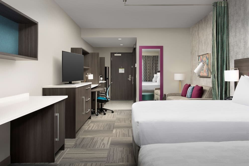 Home2 Suites by Hilton Denver Central Park, Denver, photo 2