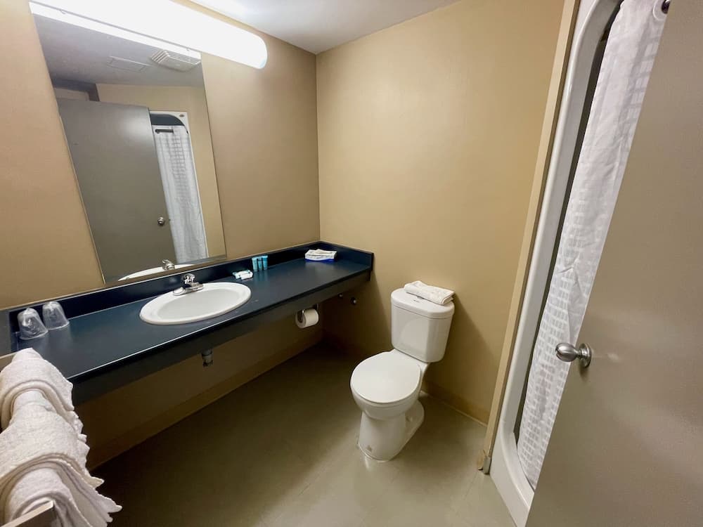 Residence & Conference Centre - Ottawa West, Ottawa, photo 3