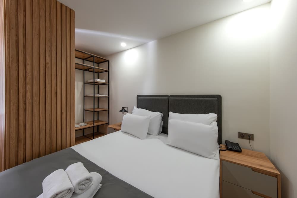 Hotel room at Verde Mare 1507 Suites