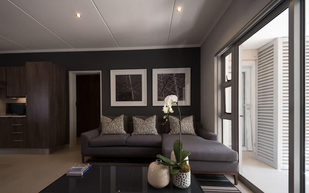 Insignia Lifestyle, Sandton