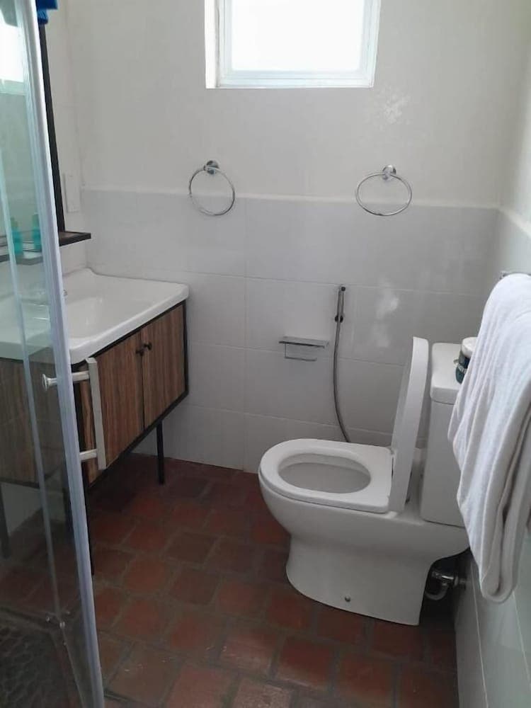 Woodmere Grand Hotel, Nairobi, photo 5