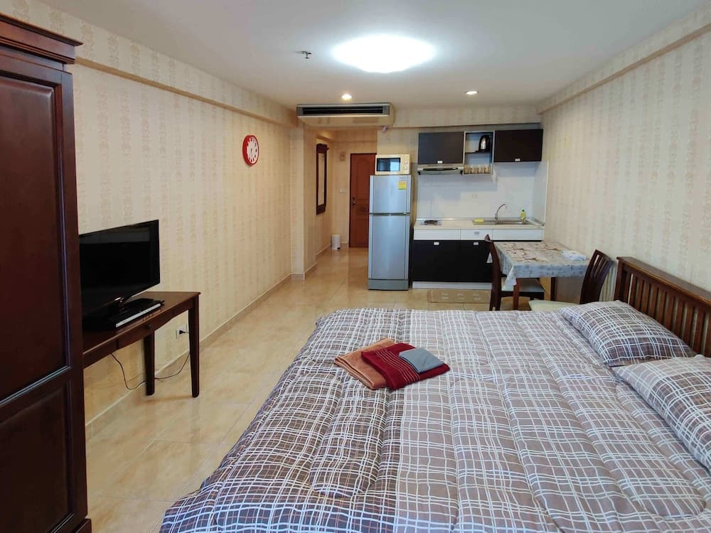 Jomtien Beach Condominium, Pattaya, photo 3