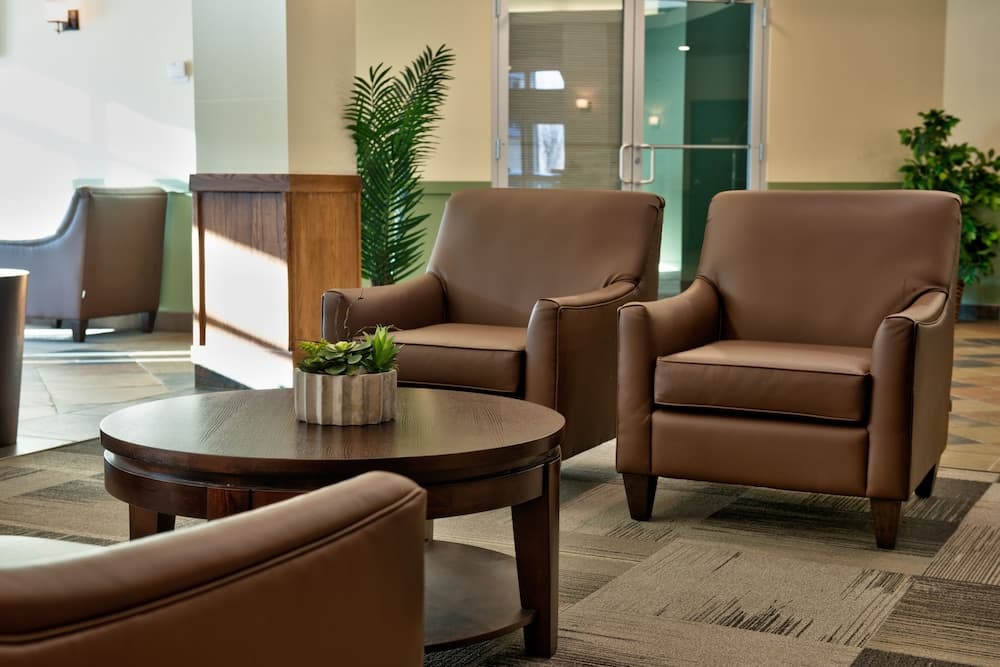 Clearwater Suite Hotel, Fort McMurray, photo 4