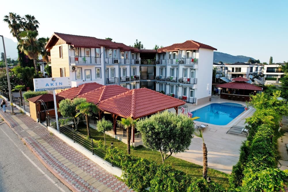 Akin Apart and Hotel, Kemer