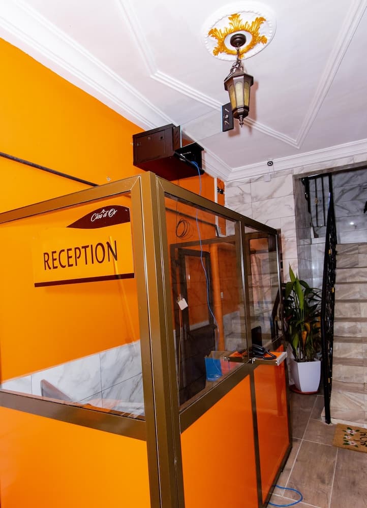 Le Clos D'or - Appartements Meubles, Douala