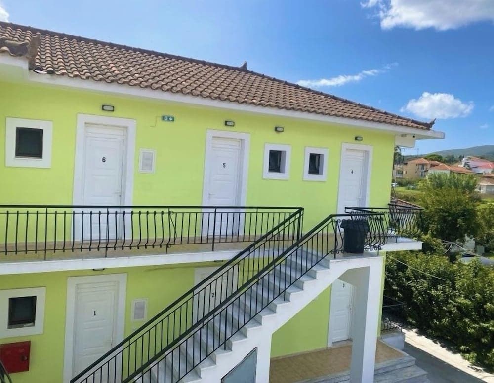 Mary Studios, Zakynthos