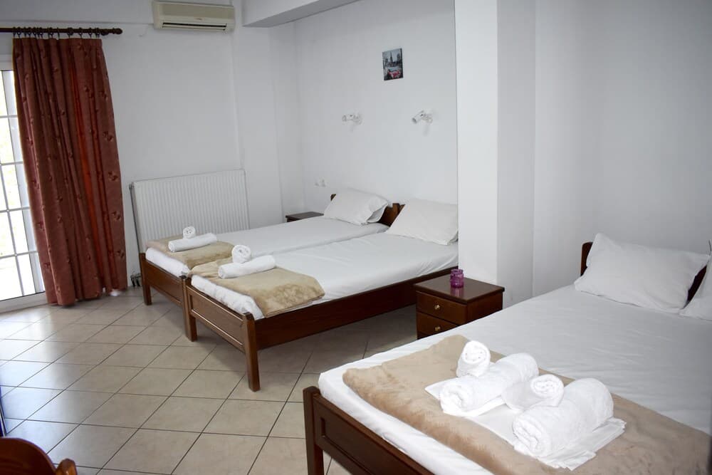 Galanis Hotel, Dio-Olympos, photo 2