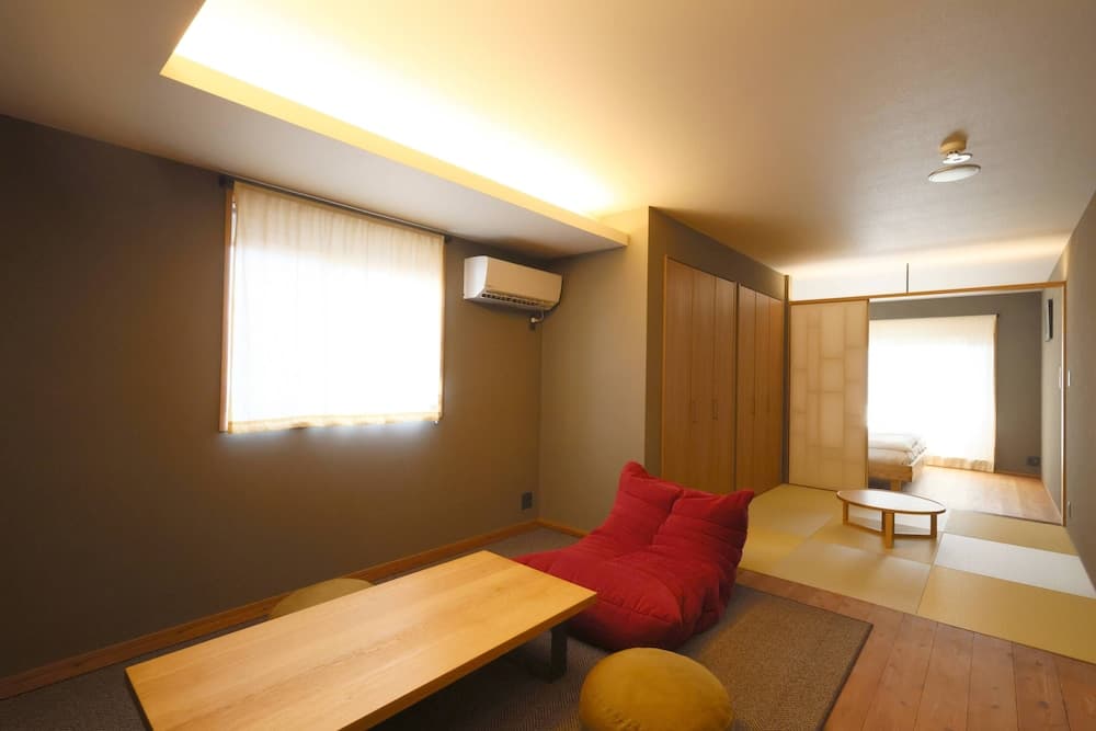 NEON HOTEL, Kanazawa, photo 3