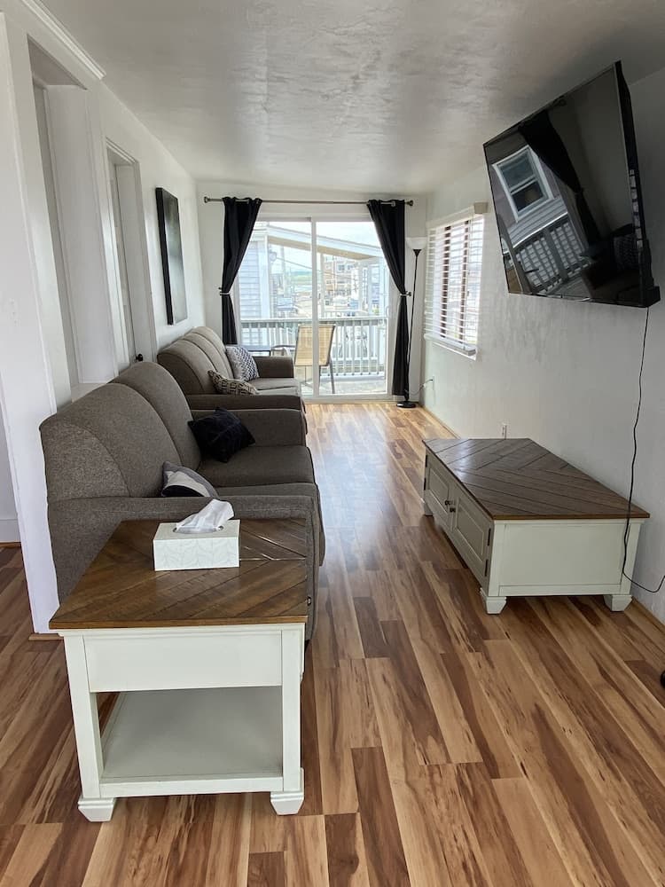 Nautical Beach Resort, Hampton, photo 5