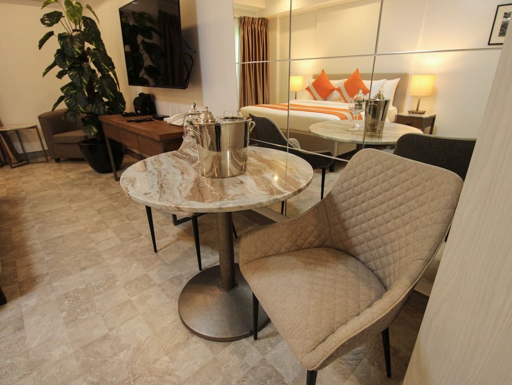 La Grande Residence, Angeles City, photo 6