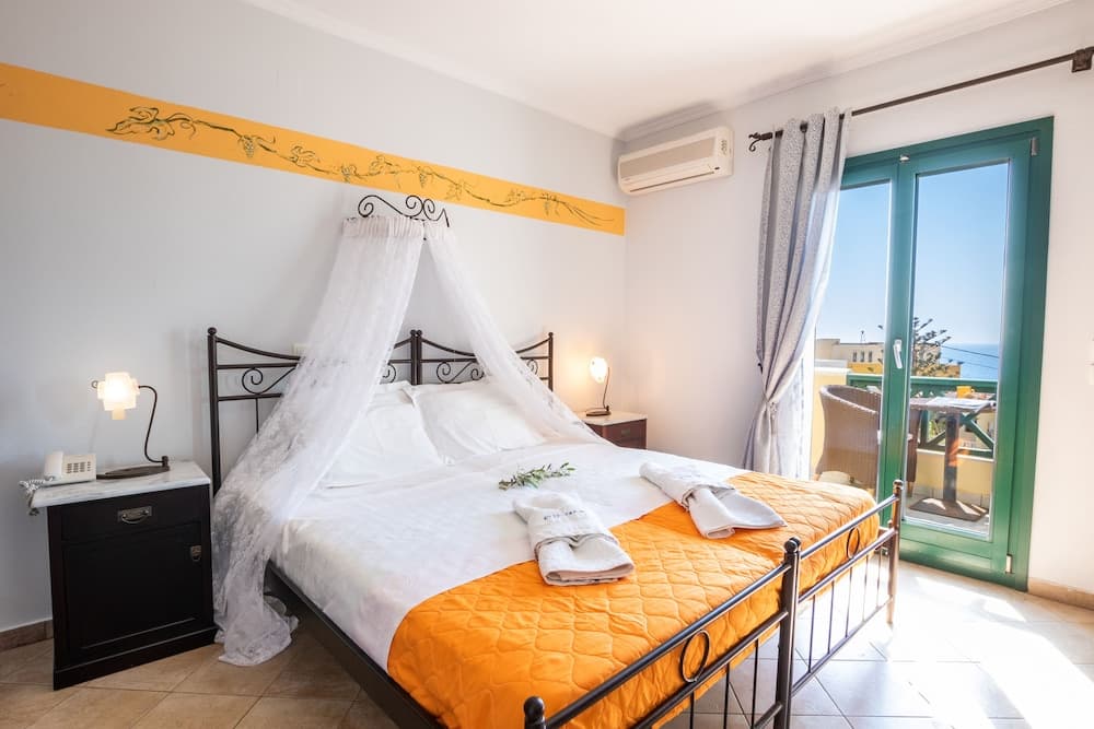 Dilina Studios, Karpathos, photo 4