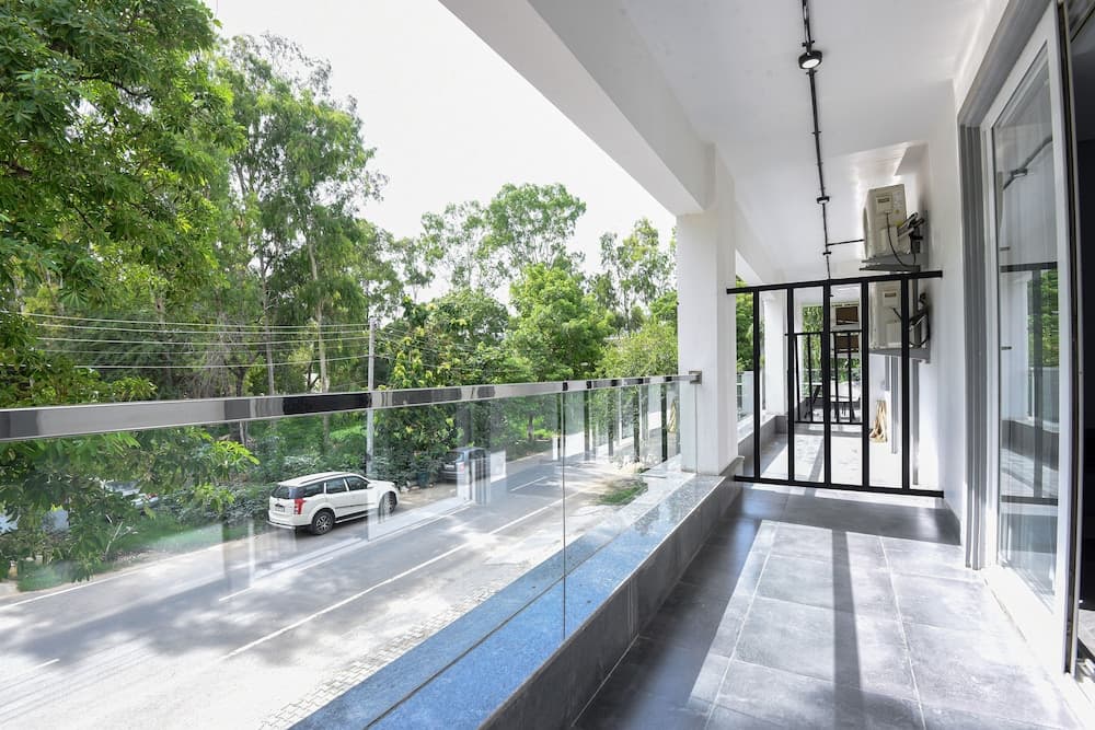 BedChambers Serviced Apartment, Golf Course, Gurgaon, Gurugram, photo 5
