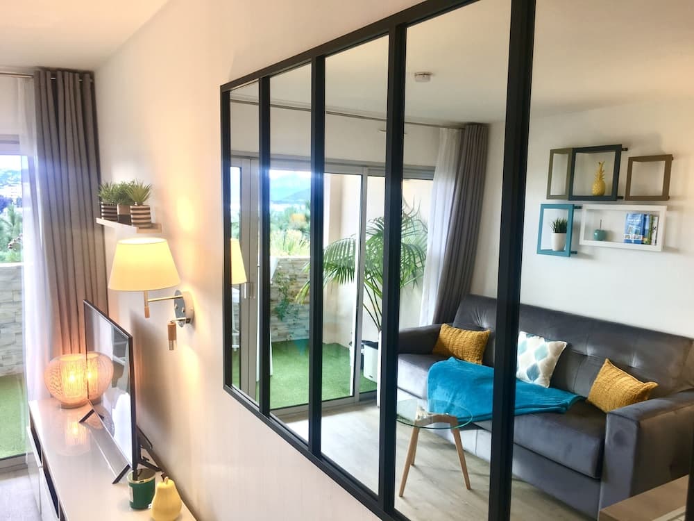 MyHome Riviera Apartments - Cannes Rentals, Cannes, photo 4