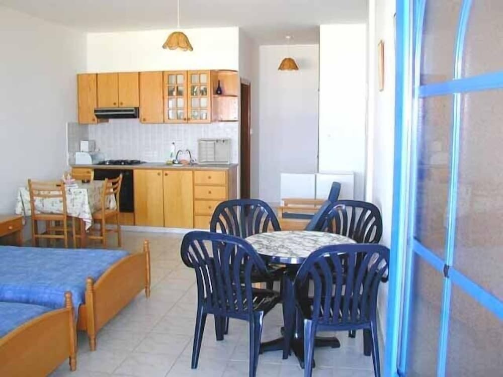 Sun Camero Apartments, Pomos, photo 3