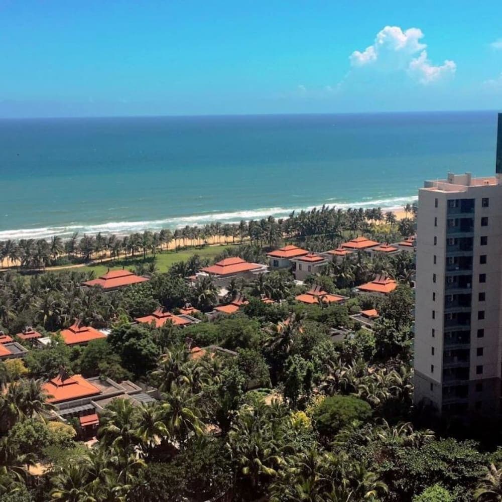 Amanda Seaview Resort Apartment, Lingshui