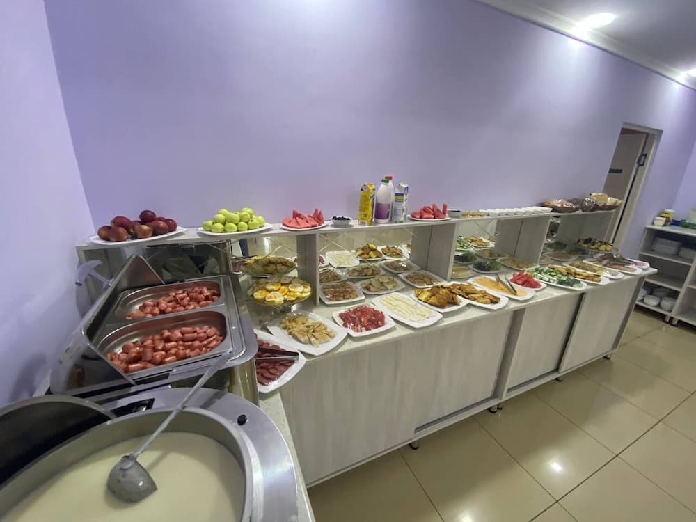 Grand Avenue Hotel, Tashkent