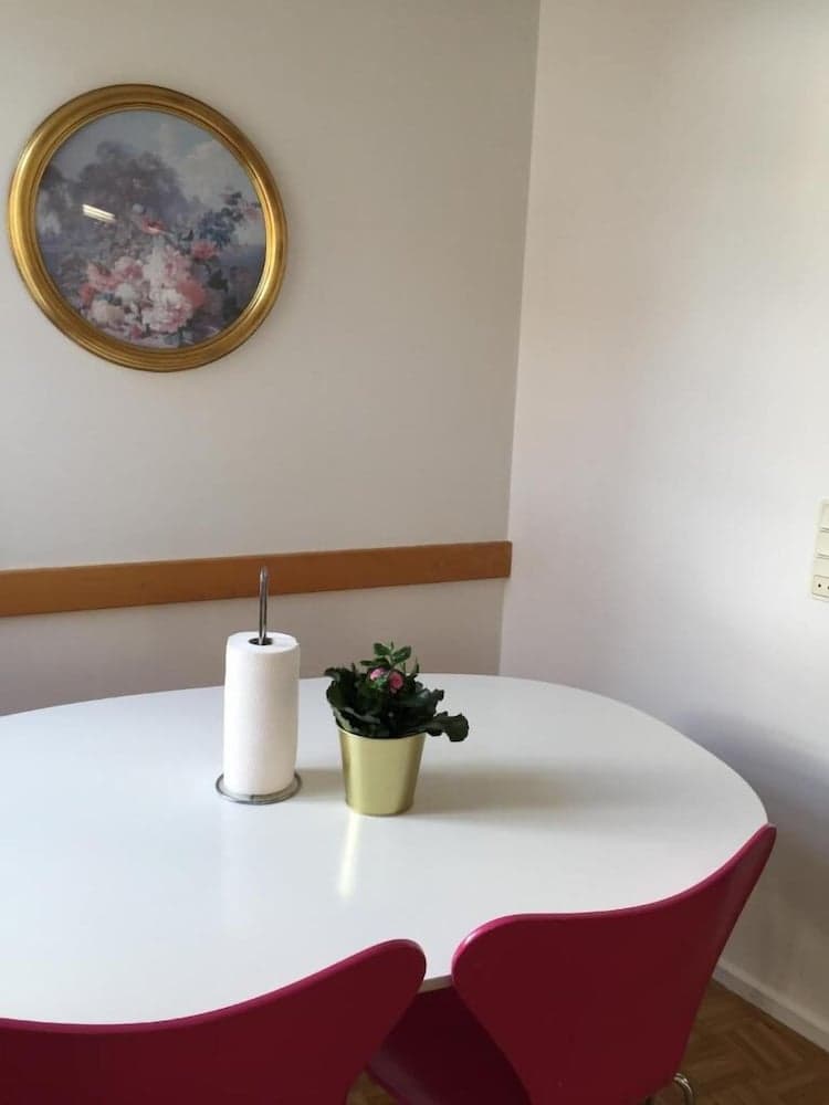 City Hotel Nattergalen Apartments, Odense, photo 5
