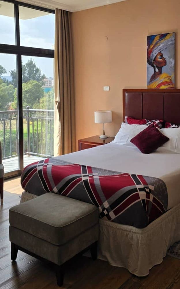 Au-thopia hotel, Addis Ababa