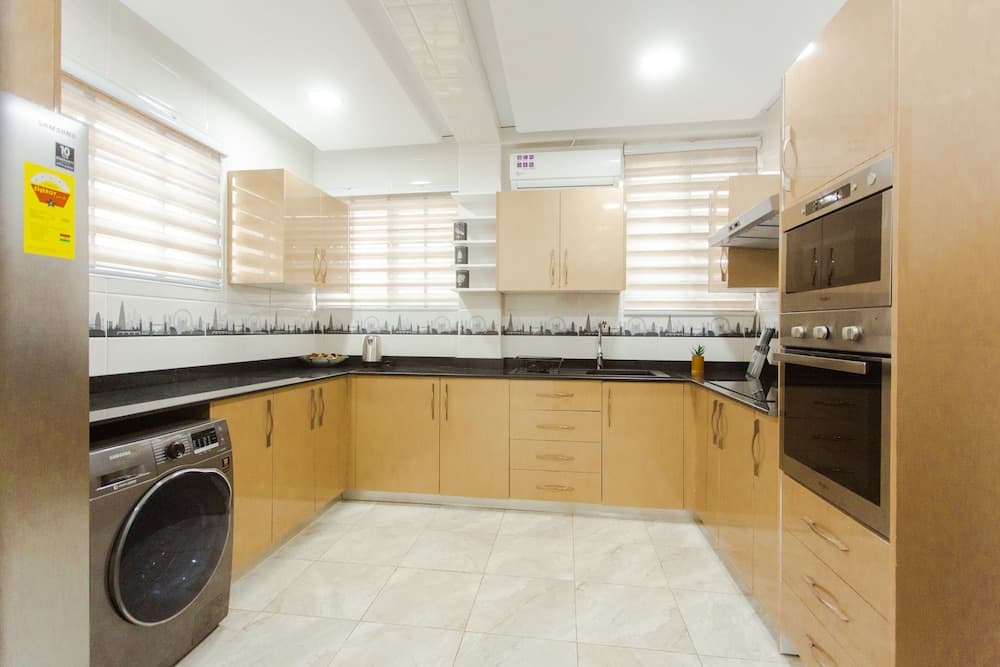 Accra Luxury Apartments  at Achimota, Accra, photo 2