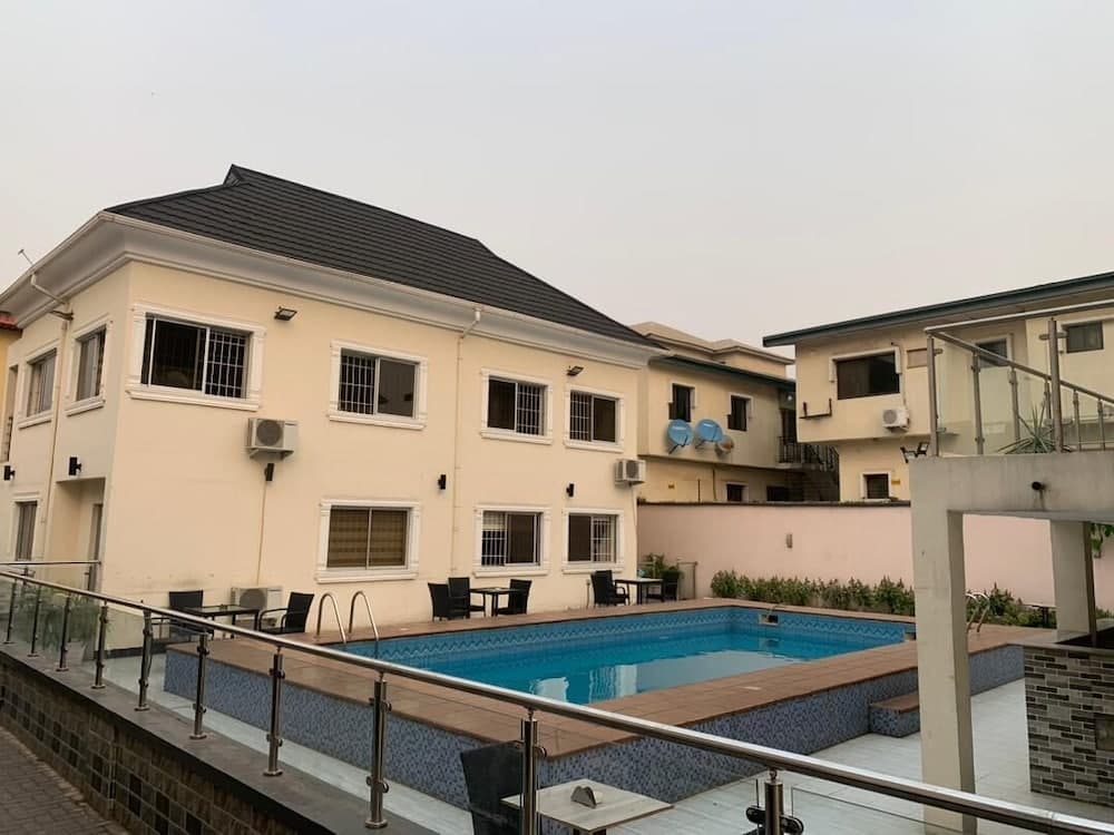 prime 16 hotels and suite, Lagos, photo 2
