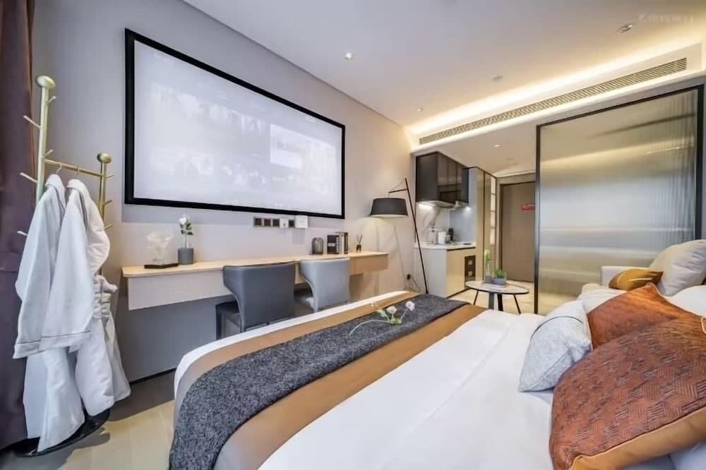 Raffles Executive Apartment, photo 4