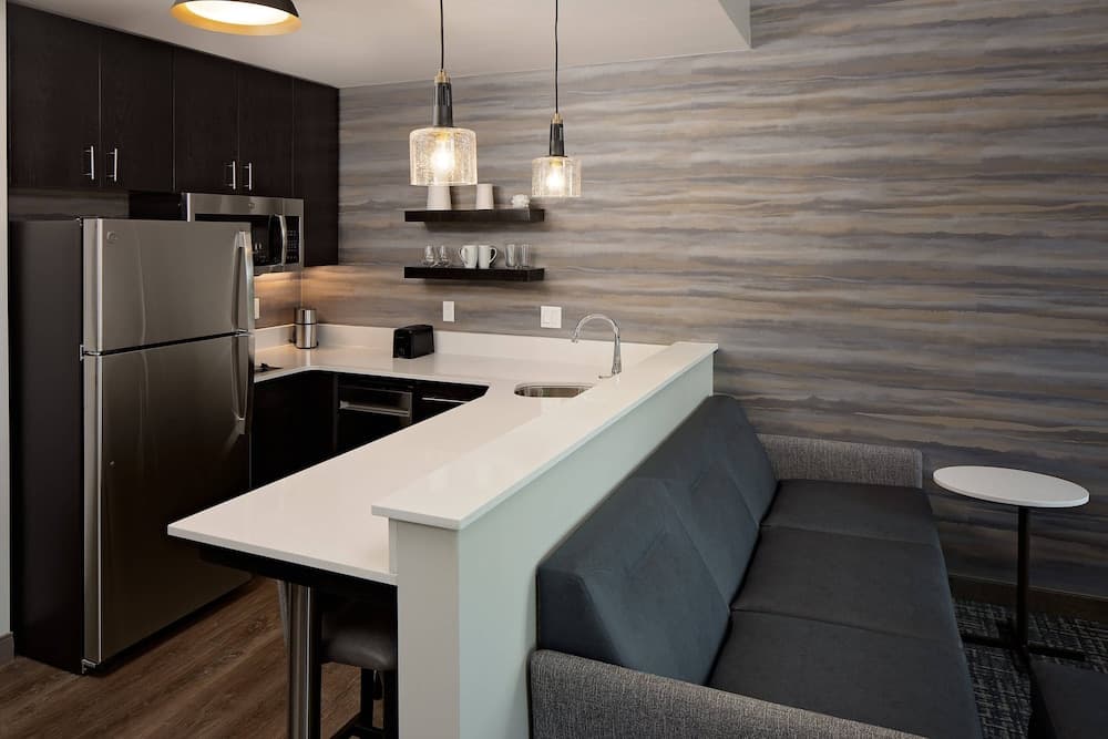 Residence Inn by Marriott Detroit Farmington Hills, Farmington, photo 5