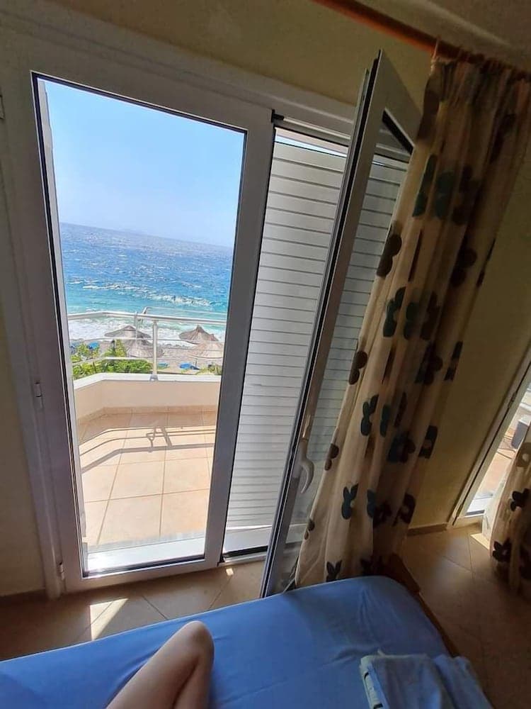 Magic Ionian Apartments & Rooms, Himarë, photo 3