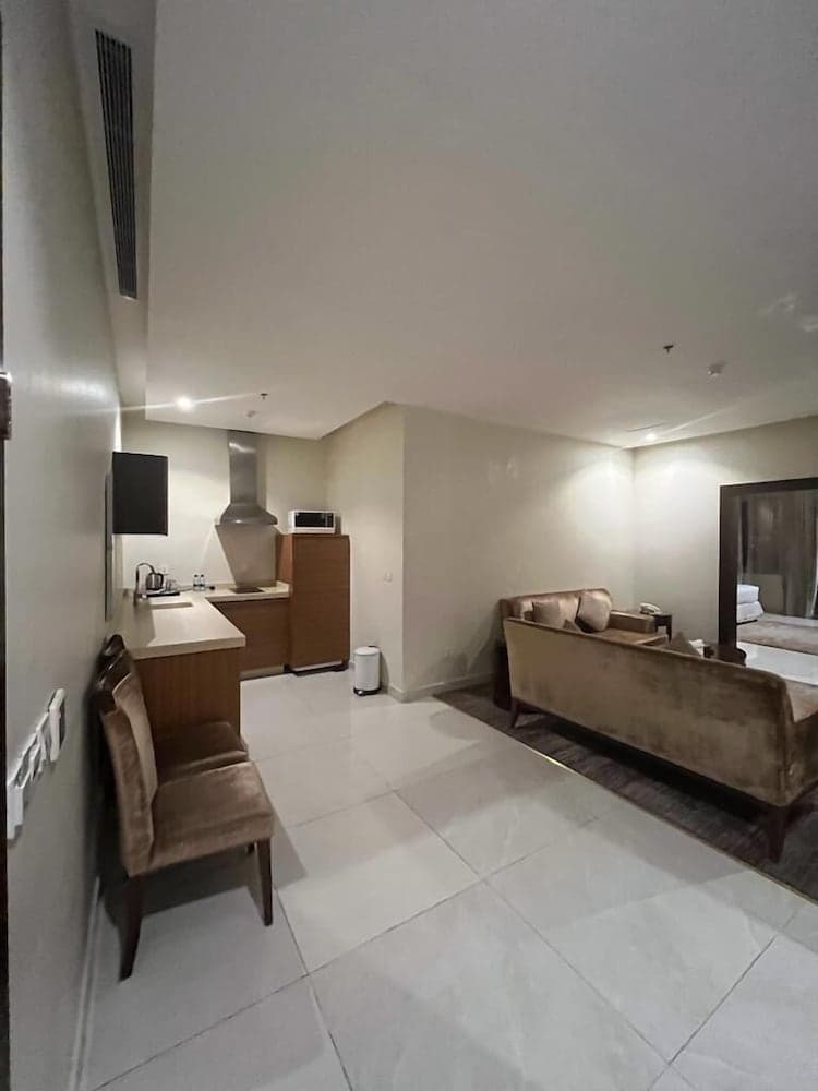 Wow Grand Serviced Apartments, Jeddah, photo 3