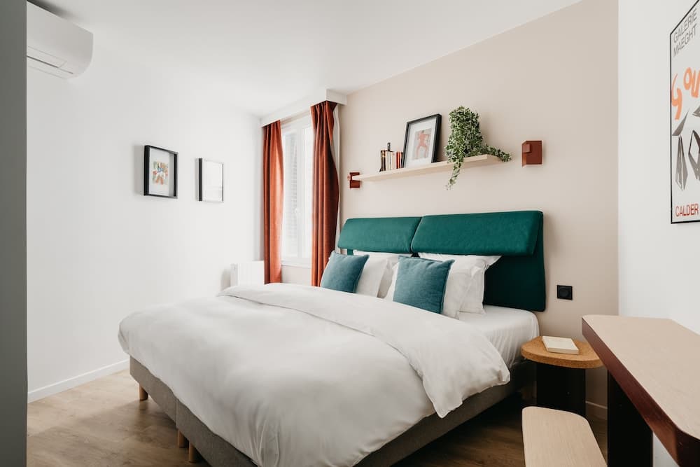 Hotel room at Edgar Suites Auteuil - Le Marois