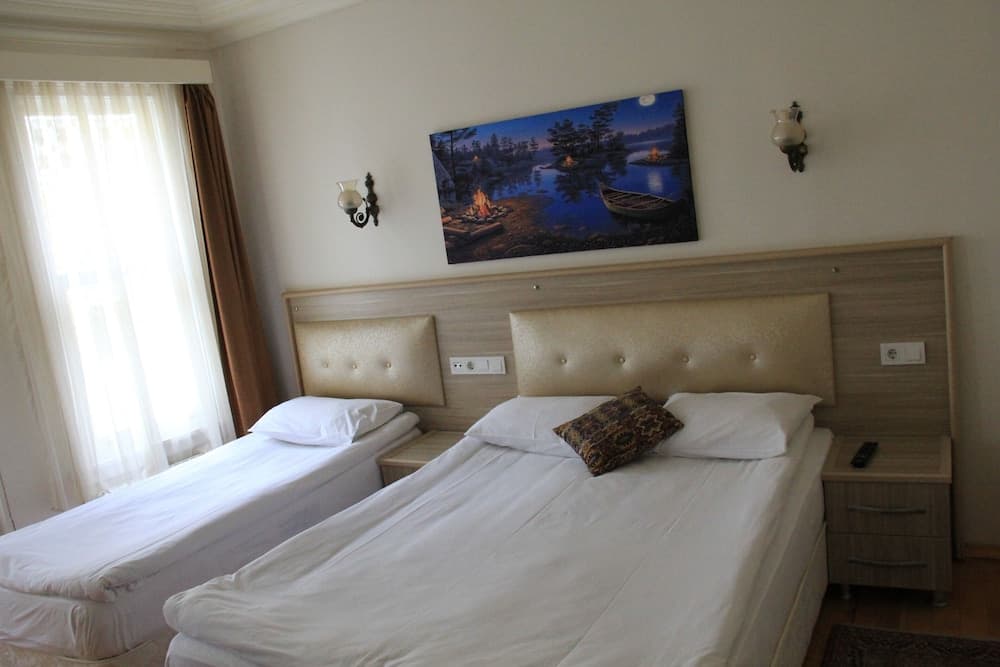 Hotel room at Jasmine Apartment