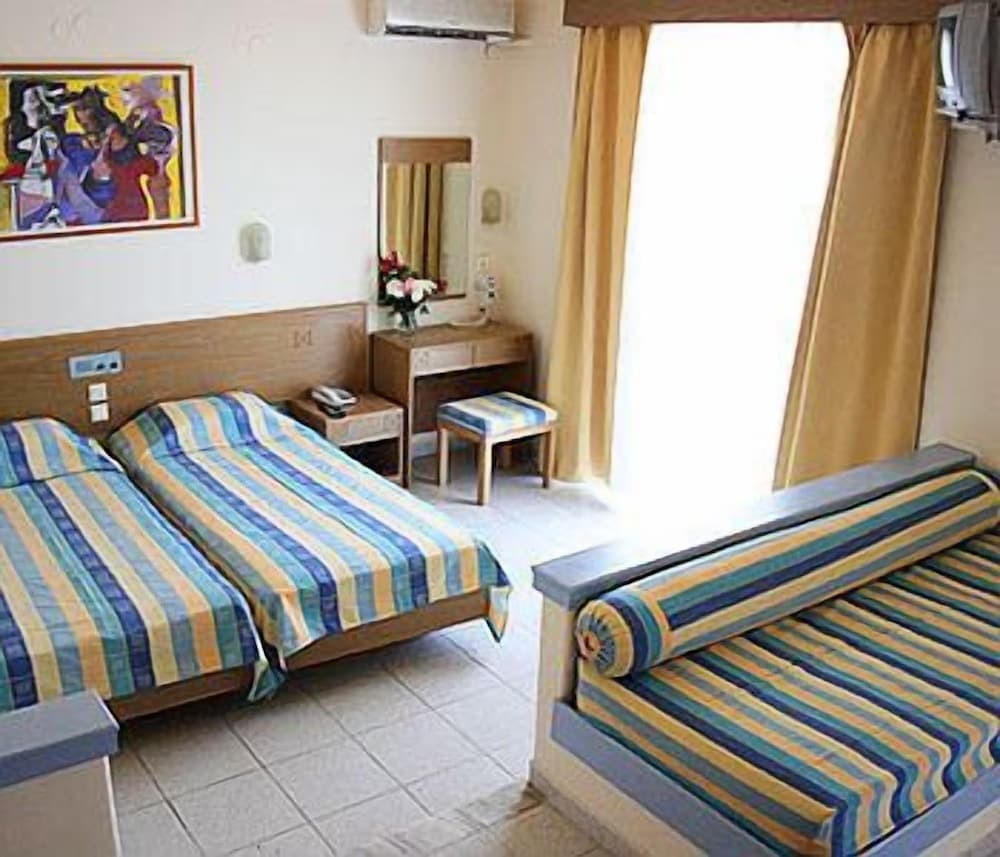 Irinna, Rhodes, photo 3