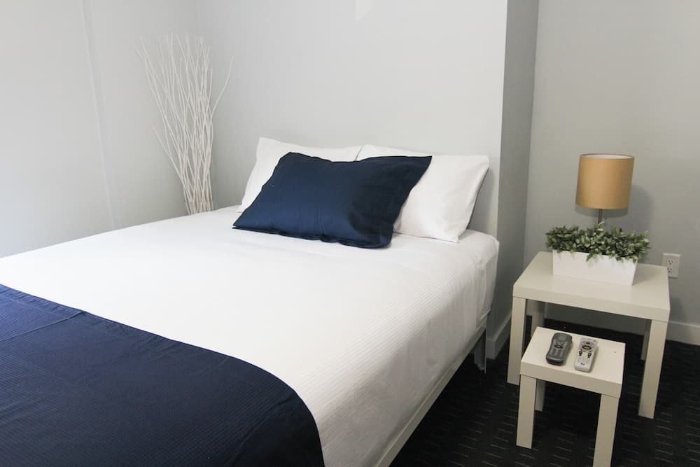 Maverick Suites at 245 Newbury St, Boston, photo 6