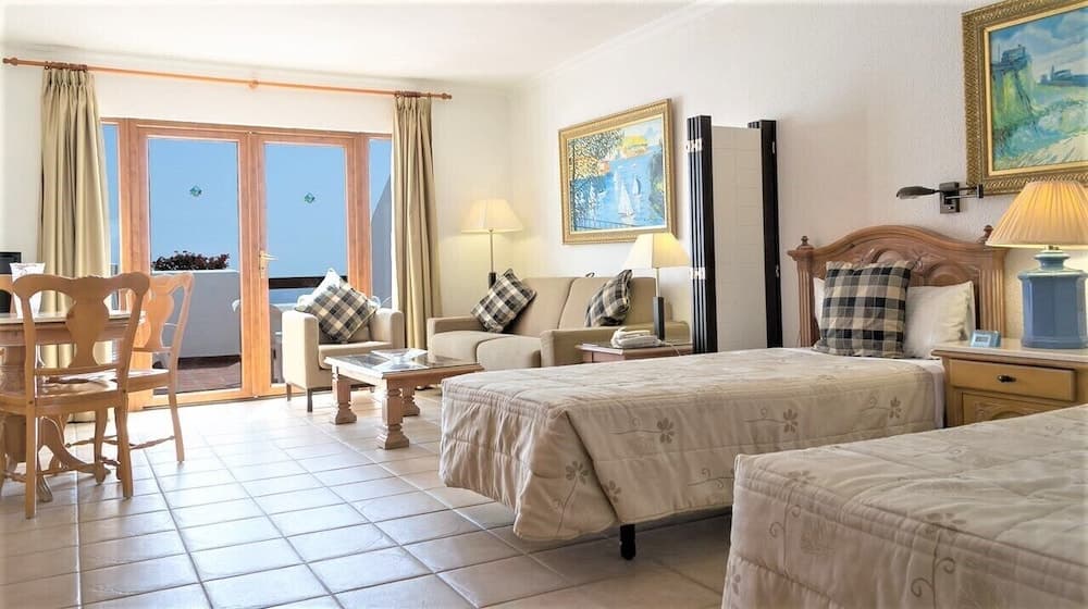 Ona Beverly Hills Suites, Arona, photo 6