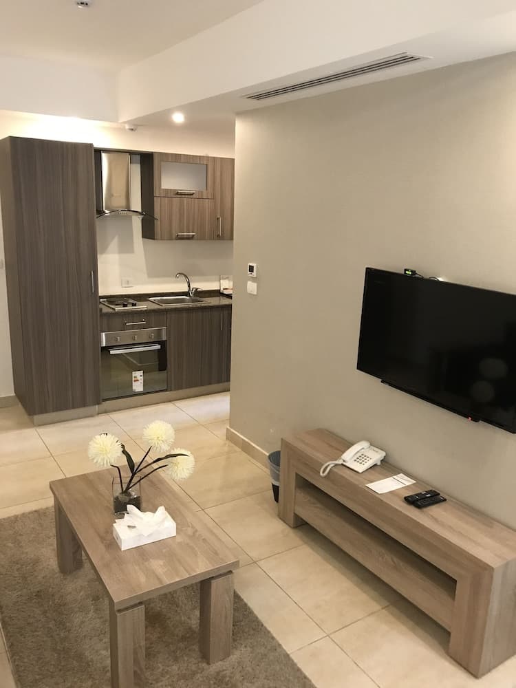 Almond Hotel Apartments, Amman, photo 2